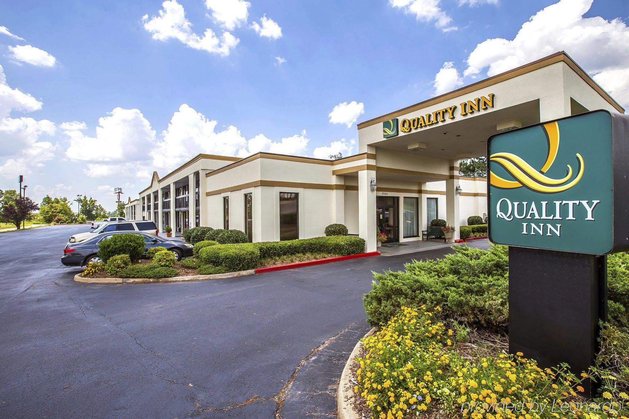Quality Inn Suwanee I-85 Exterior photo