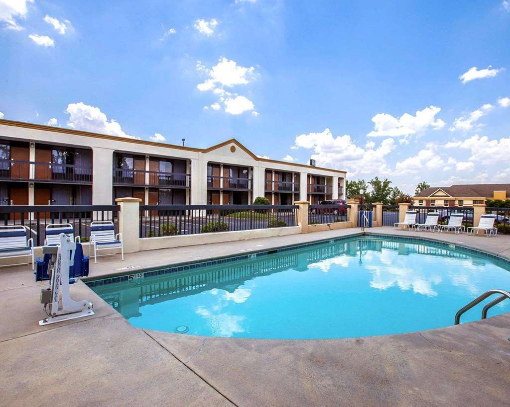 Quality Inn Suwanee I-85 Facilities photo