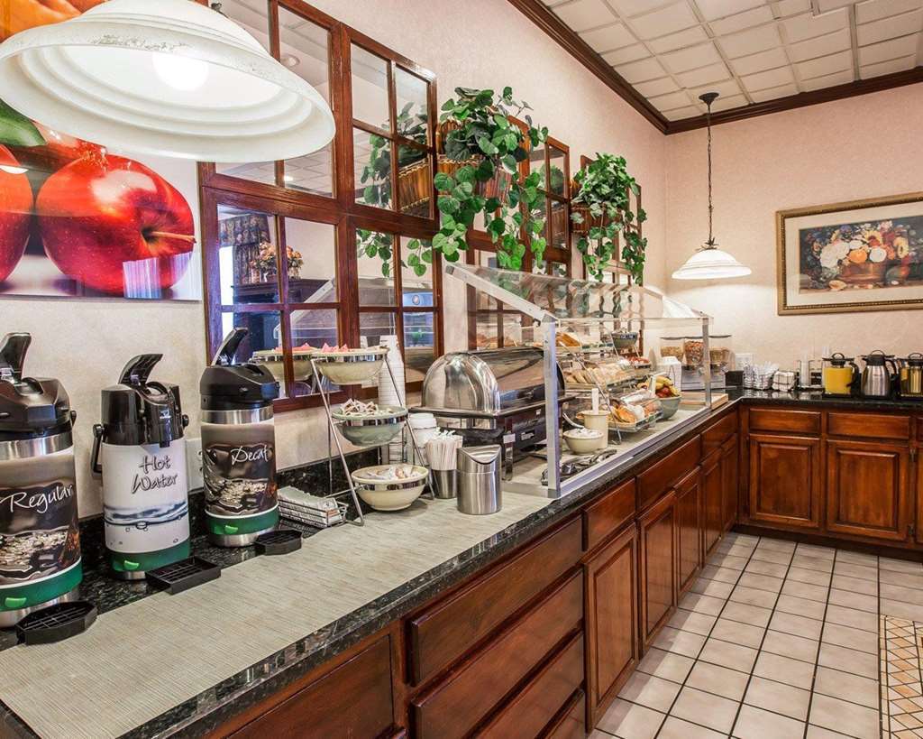 Quality Inn Suwanee I-85 Restaurant photo