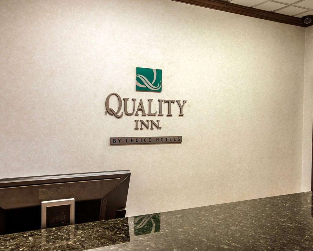 Quality Inn Suwanee I-85 Interior photo