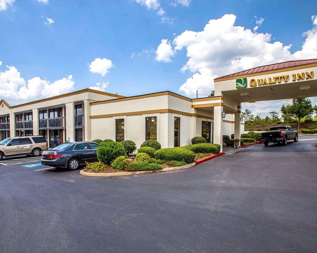 Quality Inn Suwanee I-85 Exterior photo