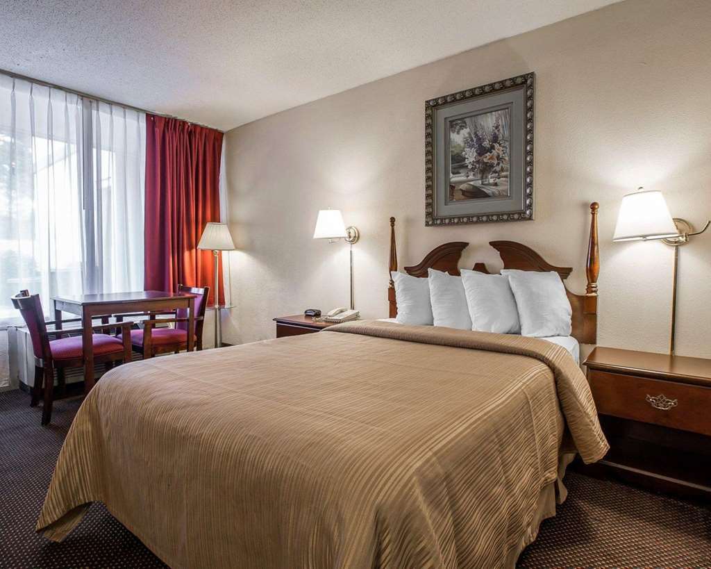 Quality Inn Suwanee I-85 Room photo