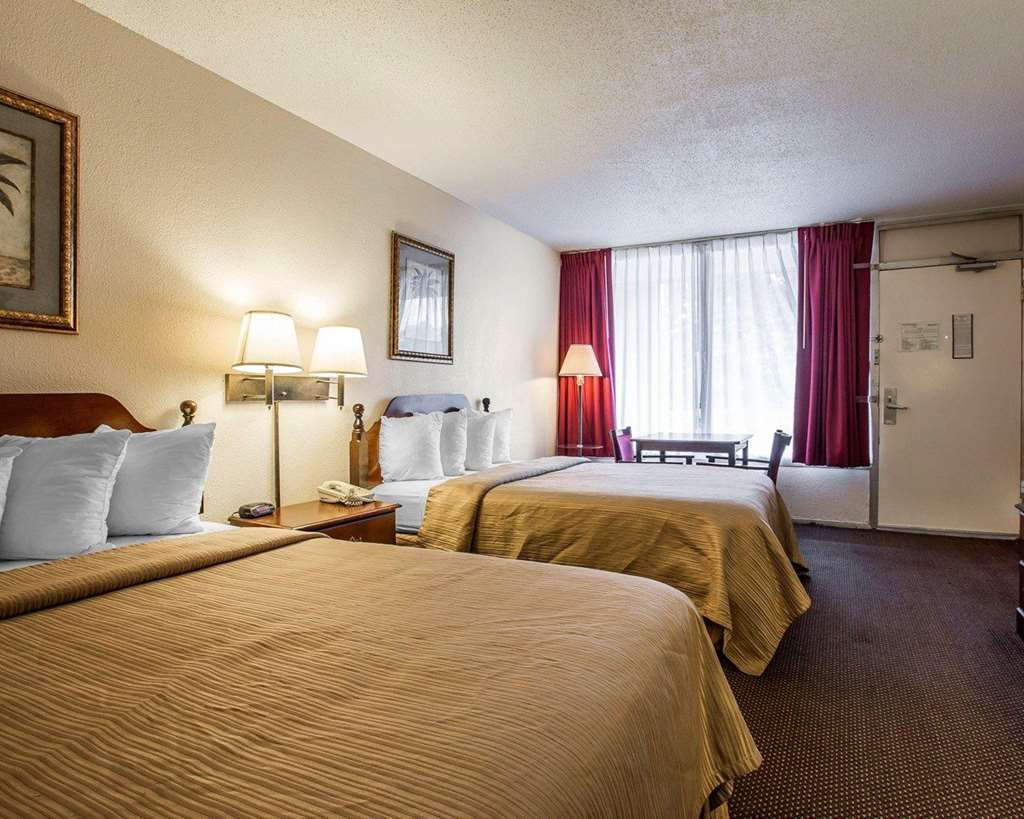 Quality Inn Suwanee I-85 Room photo
